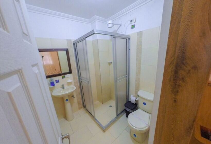 בית מלון כפרי Real Guatape