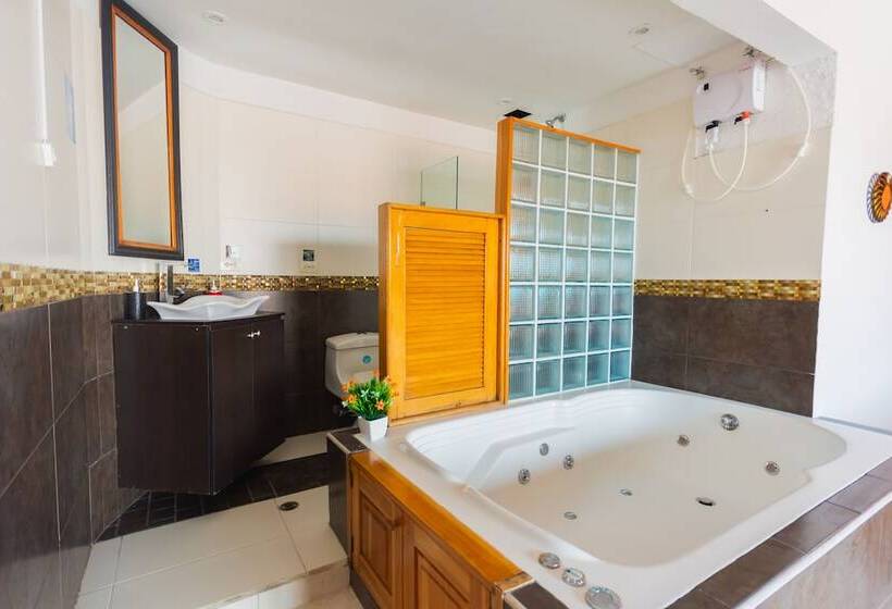 בית מלון כפרי Real Guatape