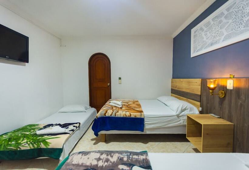 בית מלון כפרי Real Guatape