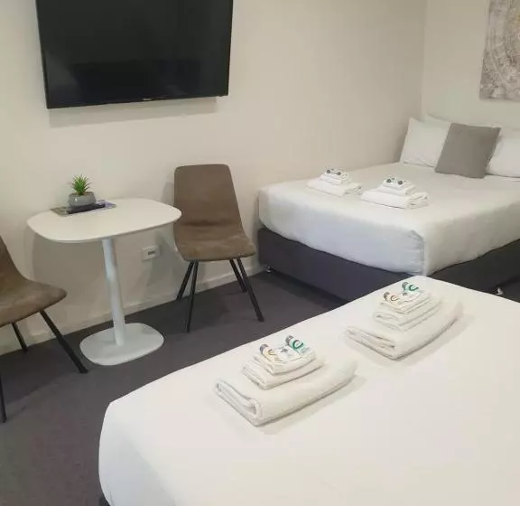 Motelli Carlton Suites