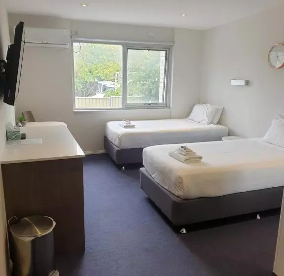 Motelli Carlton Suites