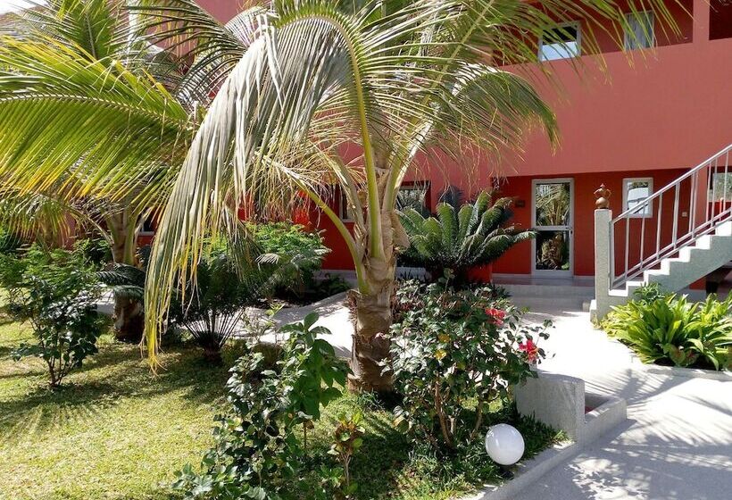 Motel Regal Casamance