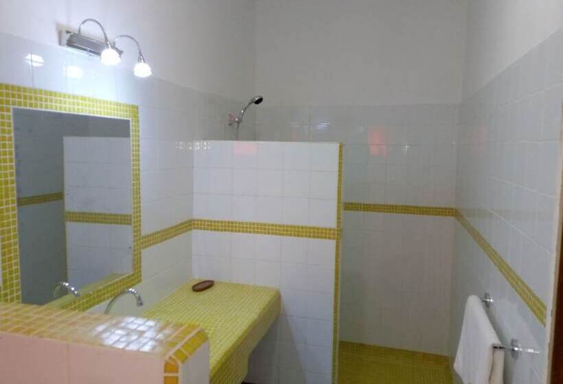 Motel Regal Casamance