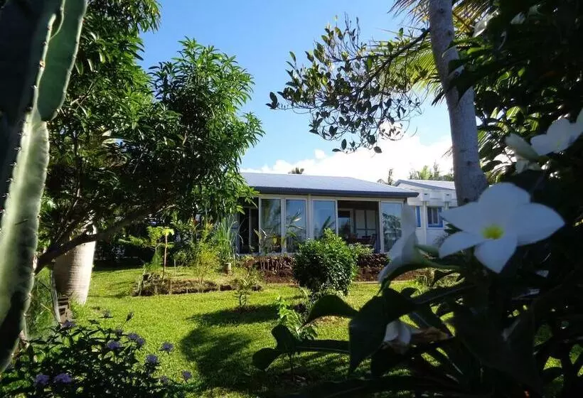 پانسیون L Arbre De Vie