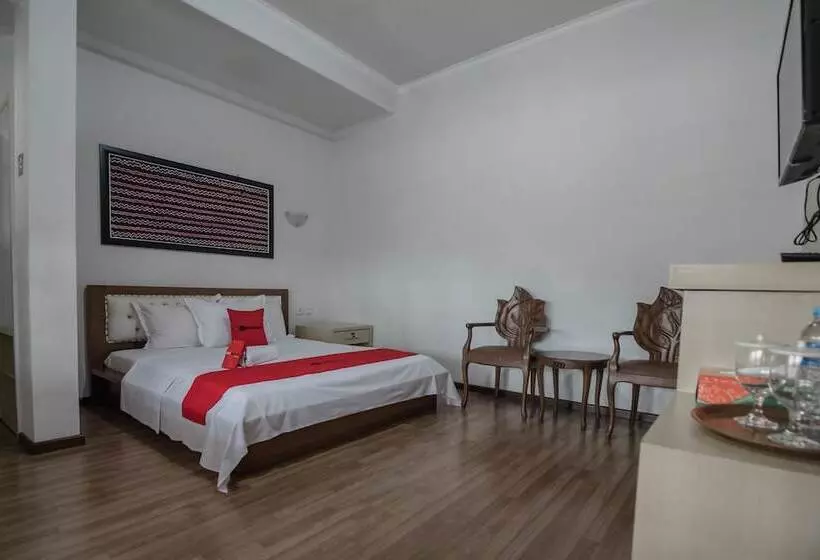 ペンション Reddoorz Syariah Plus @ Banjarbaru