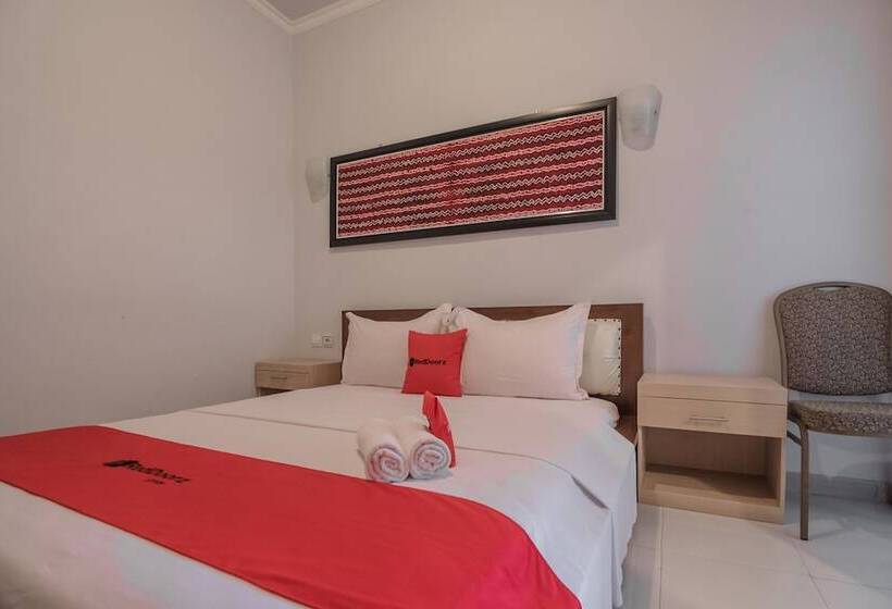 פנסיון Reddoorz Syariah Plus @ Banjarbaru