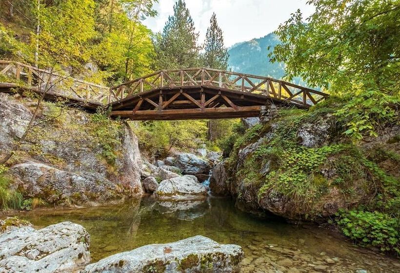 فندق صغير Villa Pigasos