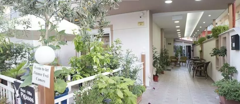 Retkeilymaja Villa Pigasos