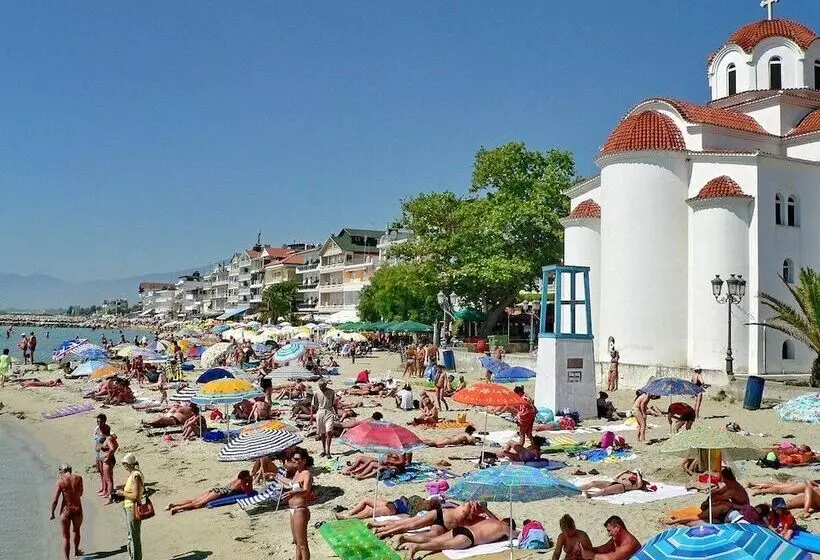 Retkeilymaja Villa Pigasos