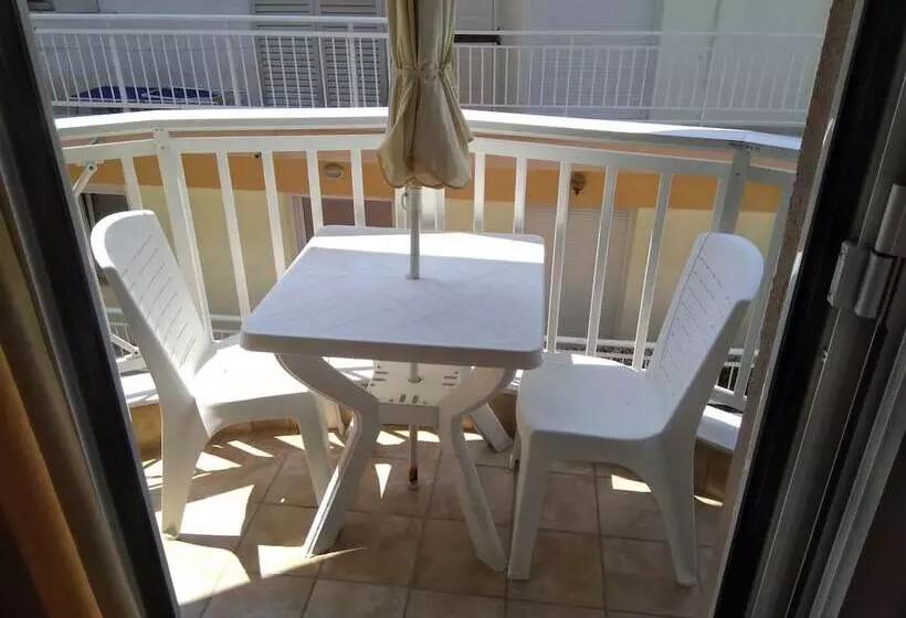 Retkeilymaja Villa Pigasos