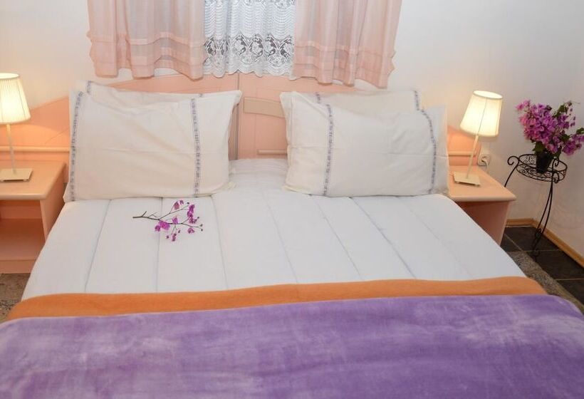 Apartments Anastazija