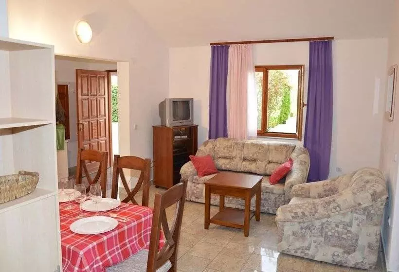 Apartments Anastazija