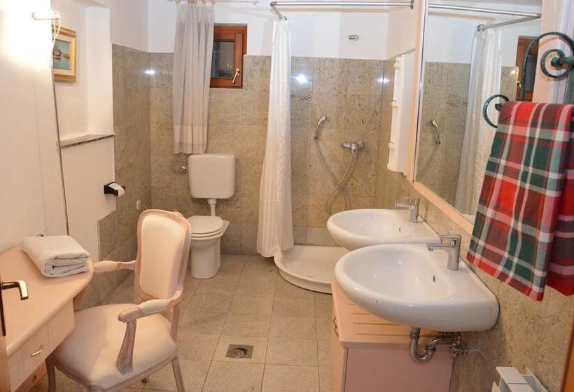 Apartments Anastazija