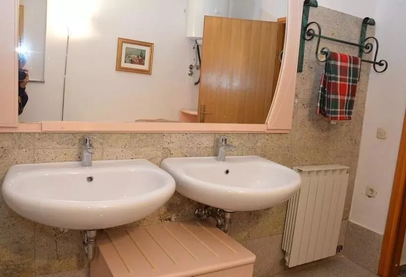 Apartments Anastazija