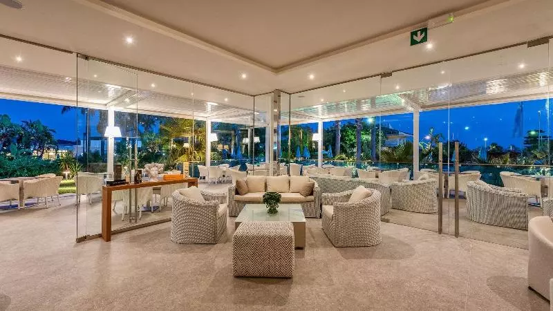 Hostal Acacia Palace - Marina di Ragusa