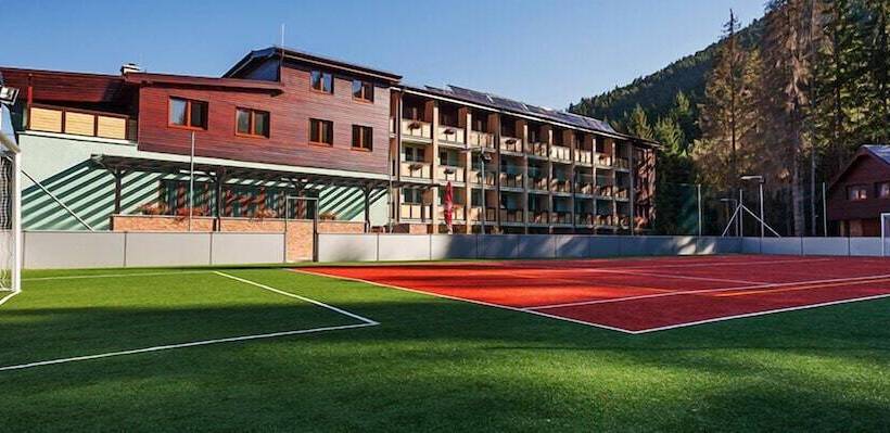 Отель Alexandra Wellness