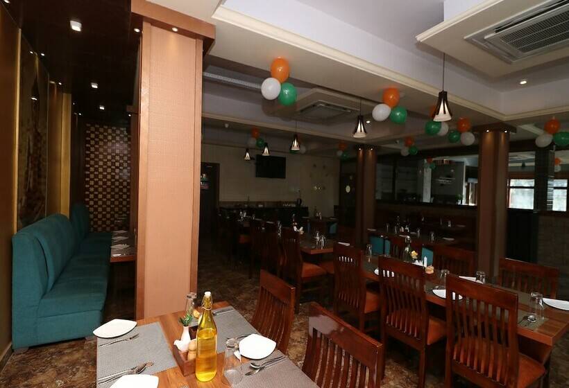 בית מלון כפרי Dwarika By Oyo Rooms