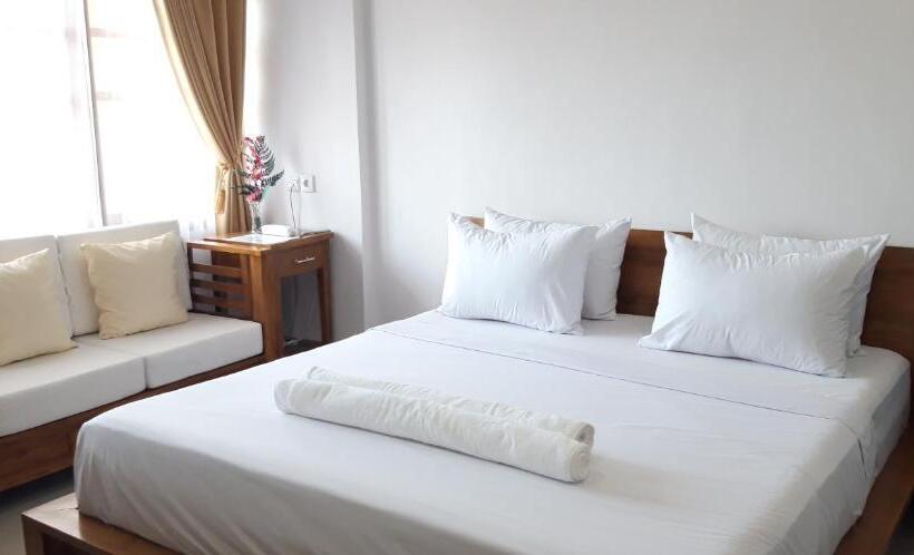 فندق Grand Raka Homestay