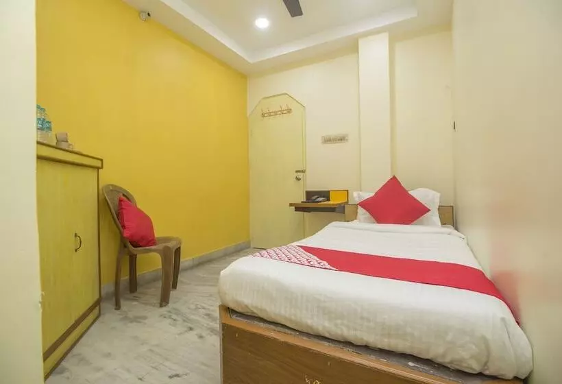 Hotelli Landmark By Oyo Rooms