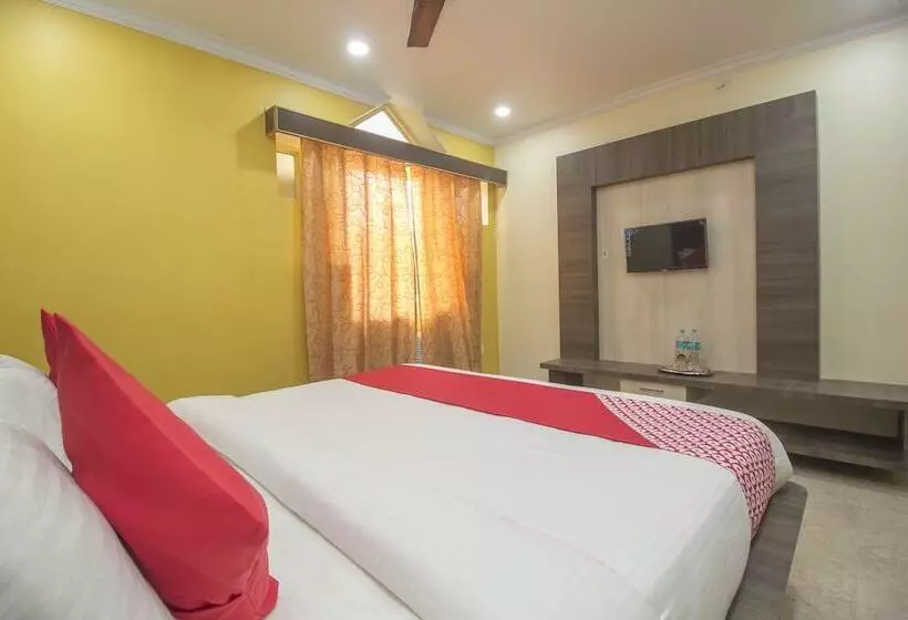 Hotelli Landmark By Oyo Rooms
