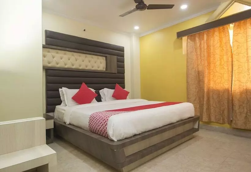 Hotelli Landmark By Oyo Rooms