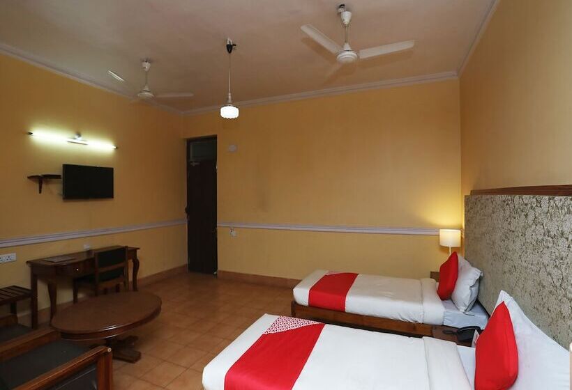 فندق Nihar By Oyo Rooms