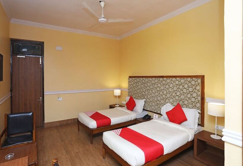 فندق Nihar By Oyo Rooms