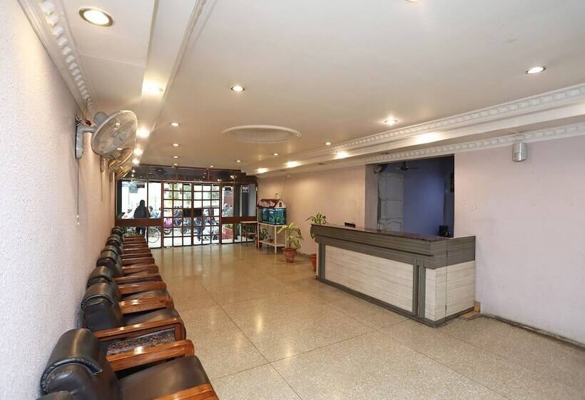 فندق Nihar By Oyo Rooms