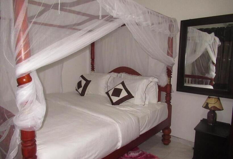 پانسیون Green Mo Holiday Inn