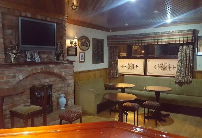 Sliabh Liag Inn