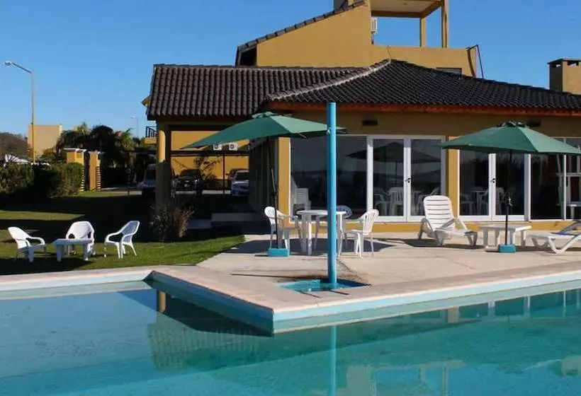 Brisas Del Lago Apart & Hotel Federacion