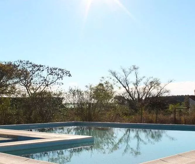 Brisas Del Lago Apart & Hotel Federacion