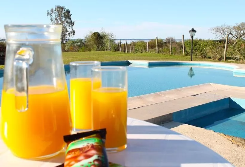 Brisas Del Lago Apart & Hotel Federacion