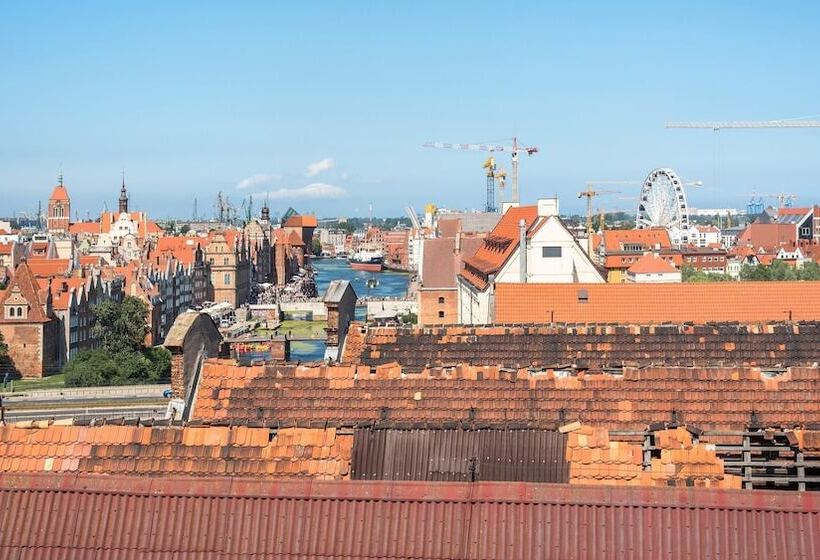 Waterlane Island Hostel&apartments