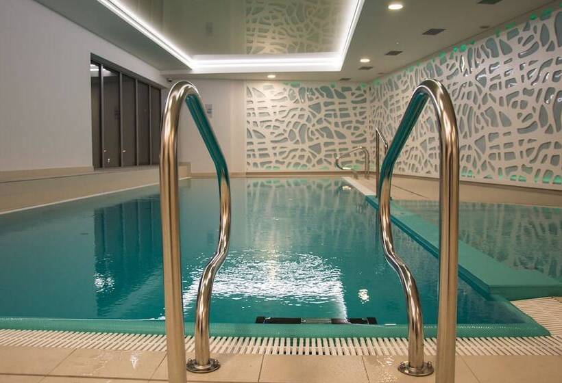 Waterlane Island Hostel&apartments