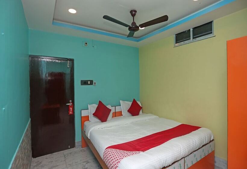Hotel Continental & Lodge By Oyo Rooms