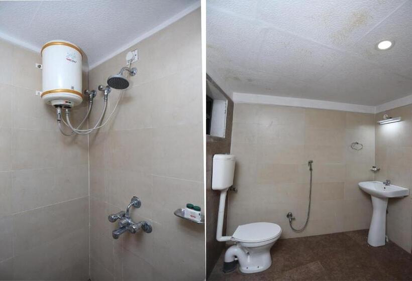 酒店 Crown Plaza By Oyo Rooms