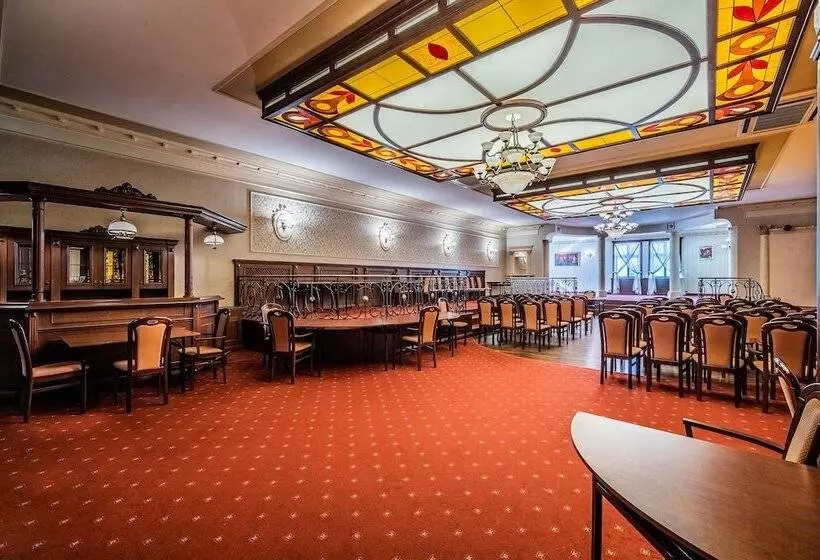 Hotelli Great Polonia świdnica City Center