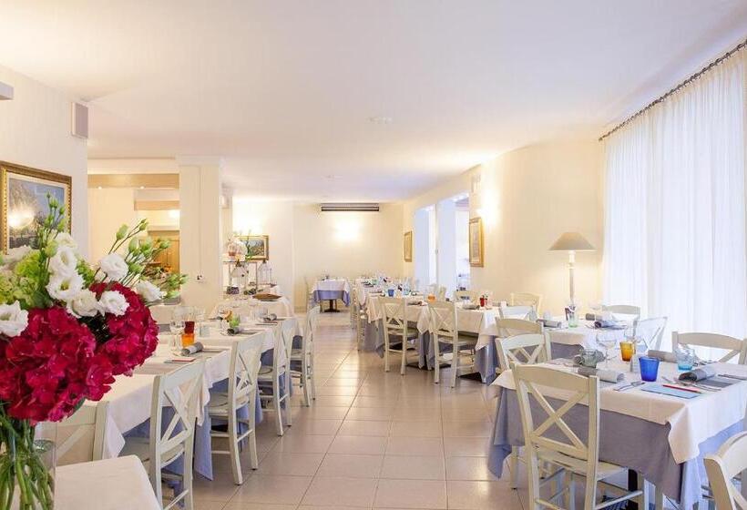 فندق La Gardenia & Villa Oleandra