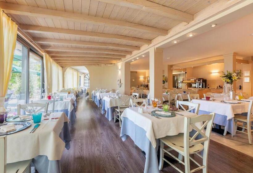 فندق La Gardenia & Villa Oleandra