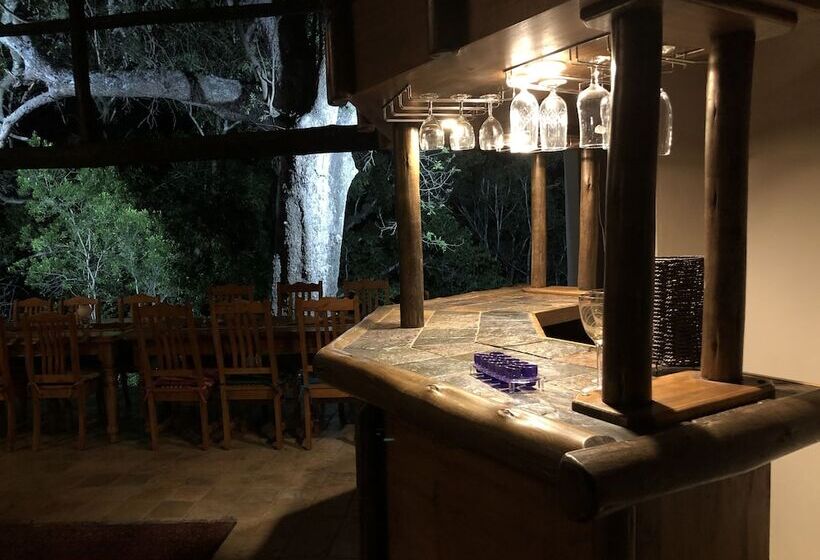 فندق Msunduze River Lodge