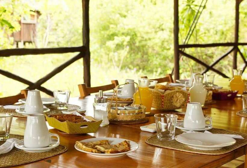 هتل Naturalia Lodge