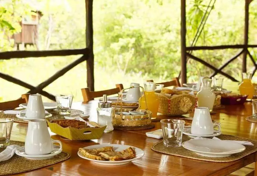 هتل Naturalia Lodge