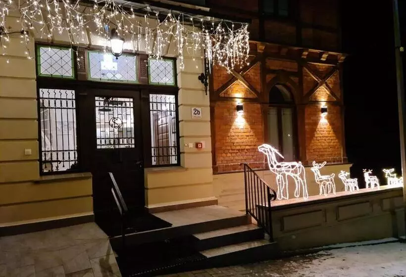 Hotelli Pensjonat Petite Charlotta