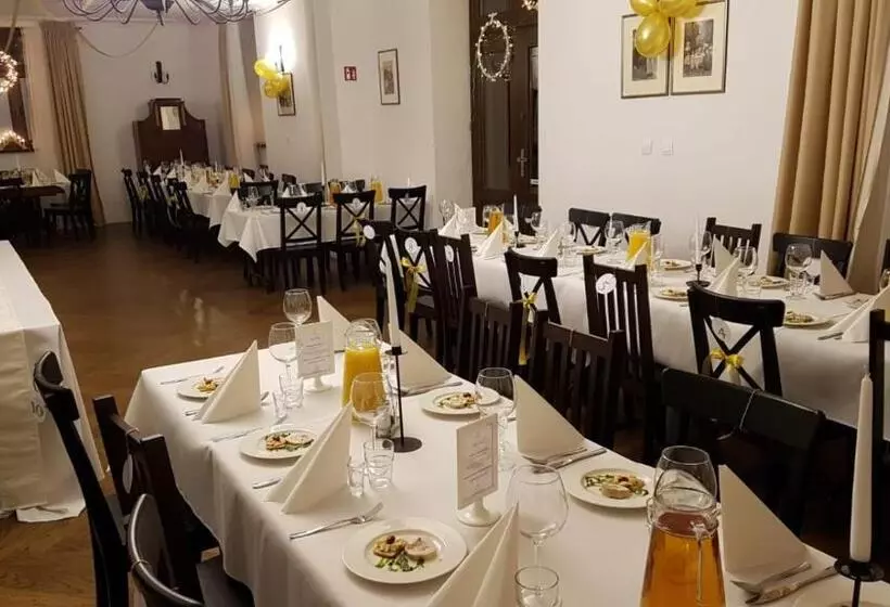 Hotelli Pensjonat Petite Charlotta