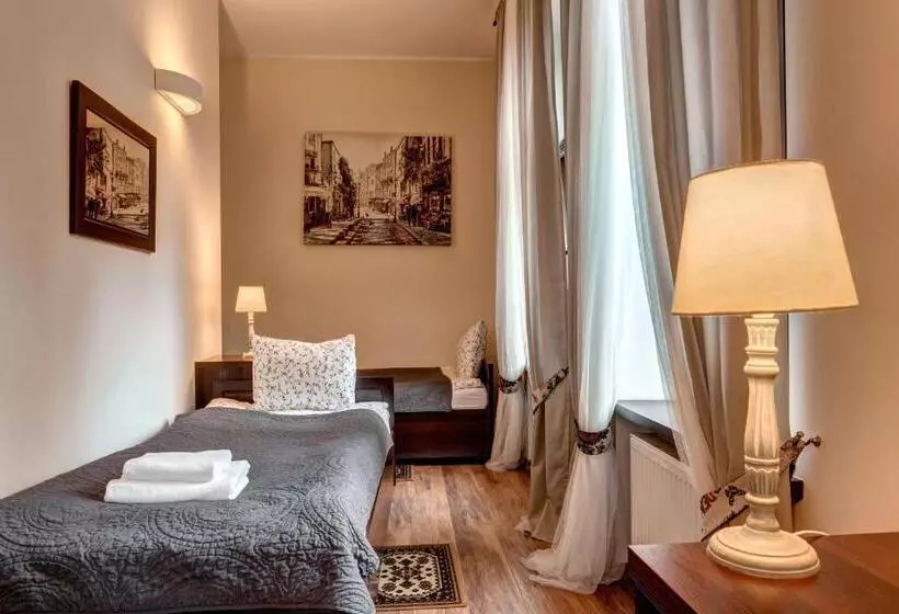 Hotelli Pensjonat Petite Charlotta