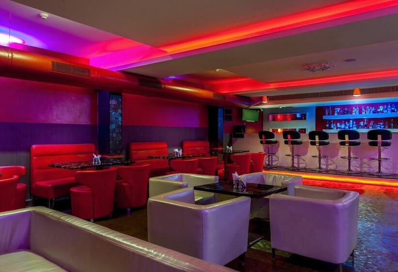 Hôtel Saaral Residency