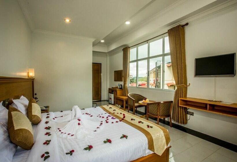 هتل Shwe Pyi Thain Kha