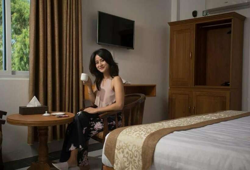 هتل Shwe Pyi Thain Kha