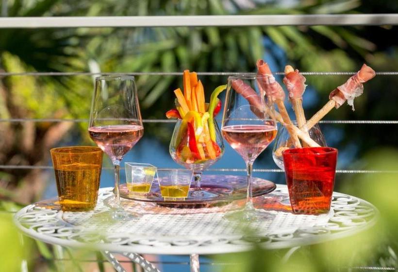 فندق La Gardenia & Villa Oleandra